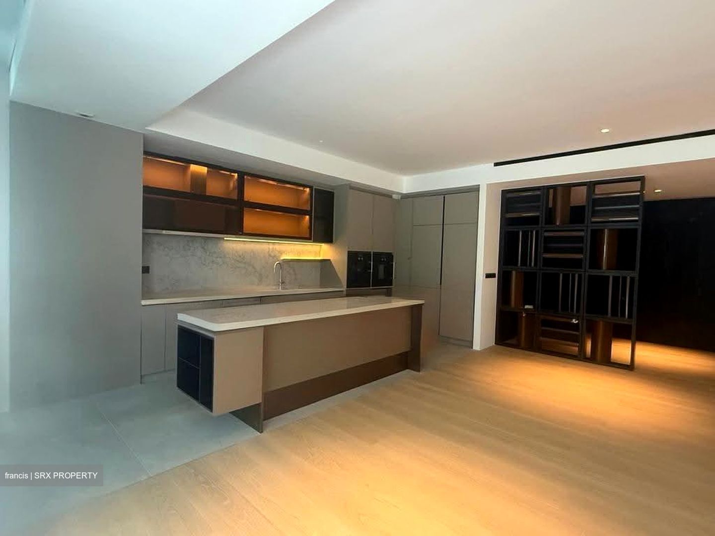 21 Anderson (D10), Condominium #625751251
